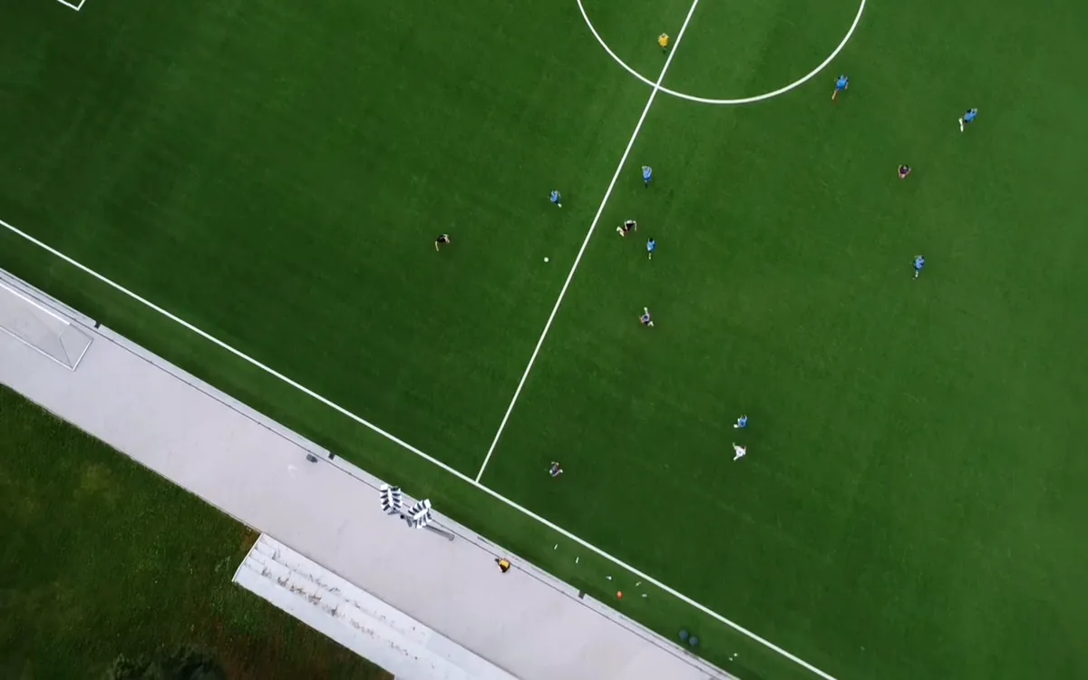 Sportpark Epprath aus der Luft – der Platz des SV Kaster 1993.